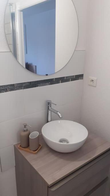 Residence Calme, Parking Gratuit 이작크 외부 사진